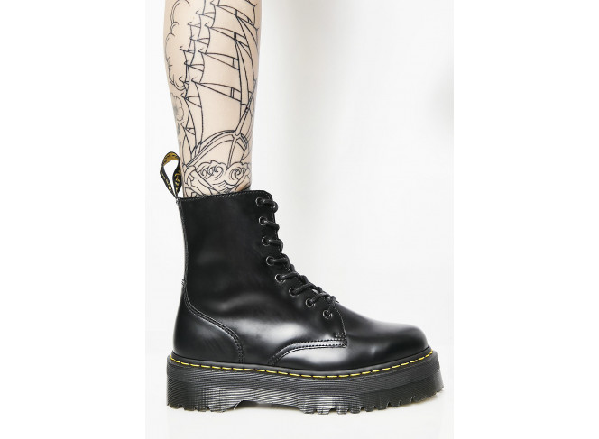 Dr. Martens Coturno Bota de Couro Plataforma Jadon 8 Eye Boots