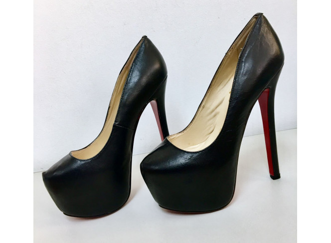 Louboutin Sapato Meia Pata Salto 15cm Inspired Louboutin Sapato Meia Pata Salto 15cm Inspired