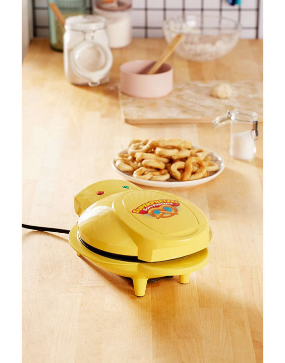 SuperPretzel Mini Soft Pretzel Maker