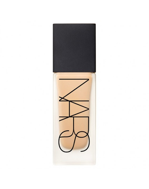 NARS Base All Day Luminous Weightless Foundation NARS Base All Day Luminous Weightless Foundation