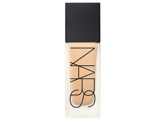 NARS Base All Day Luminous Weightless Foundation NARS Base All Day Luminous Weightless Foundation