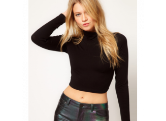 BYDI Blusa de Gola Alta Cropped (Cores)