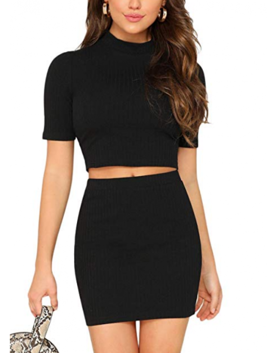 Conjunto Saia e Top Cropped Canelado Preto Conjunto Saia e Top Cropped Canelado Preto